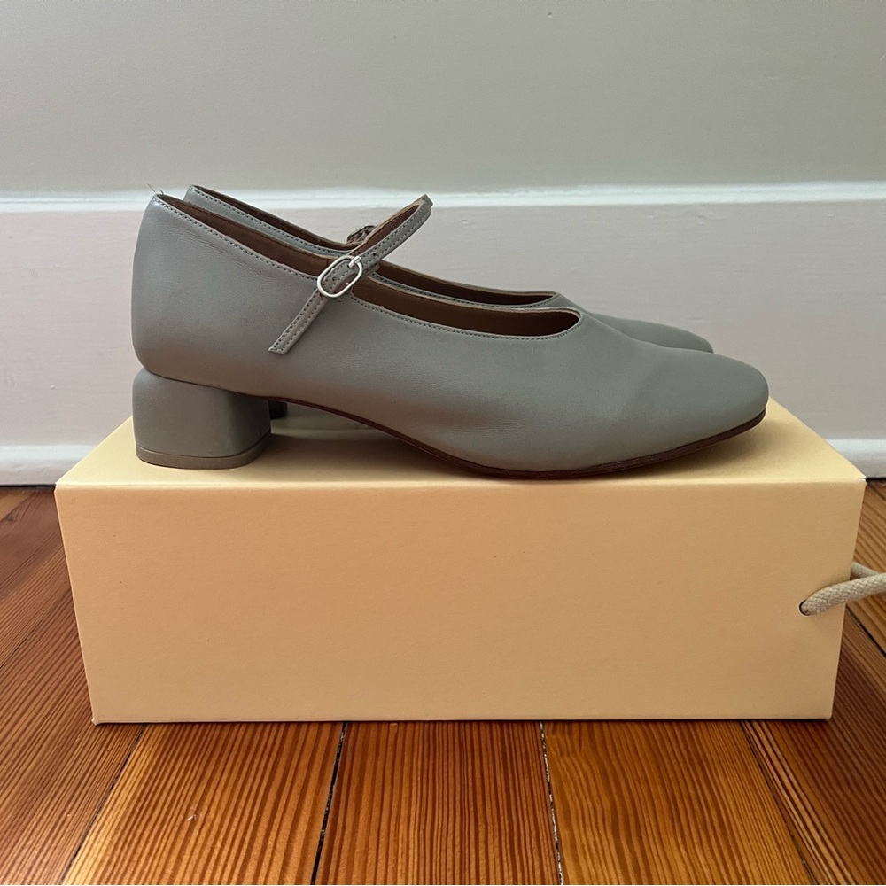 LOQ Ema Mary Jane—size 39